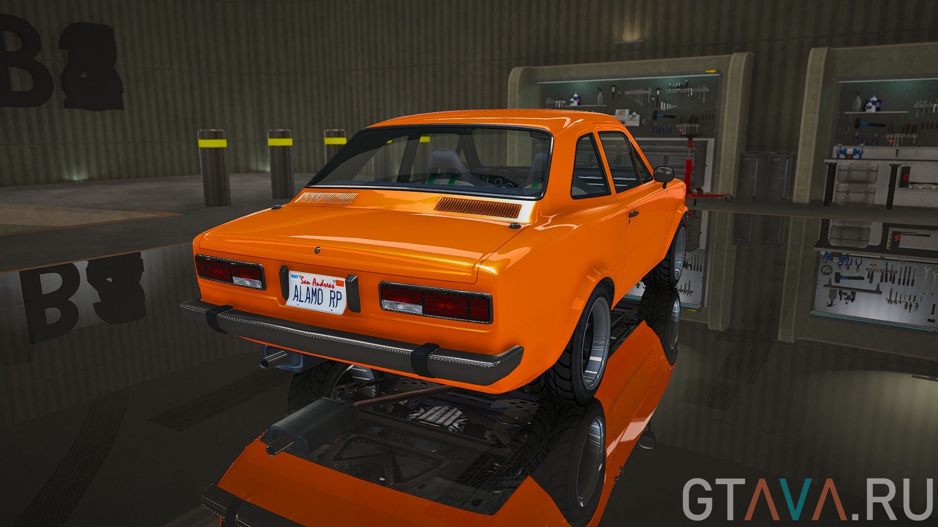 Retinue